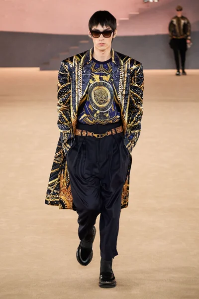Look 62